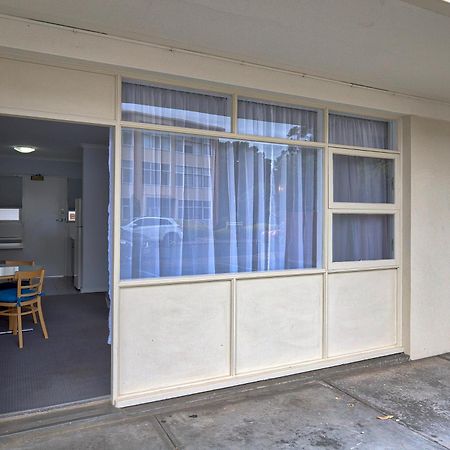 Glenelg Oasis Studios Adelaide Exterior photo