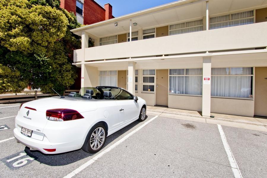 Glenelg Oasis Studios Adelaide Exterior photo
